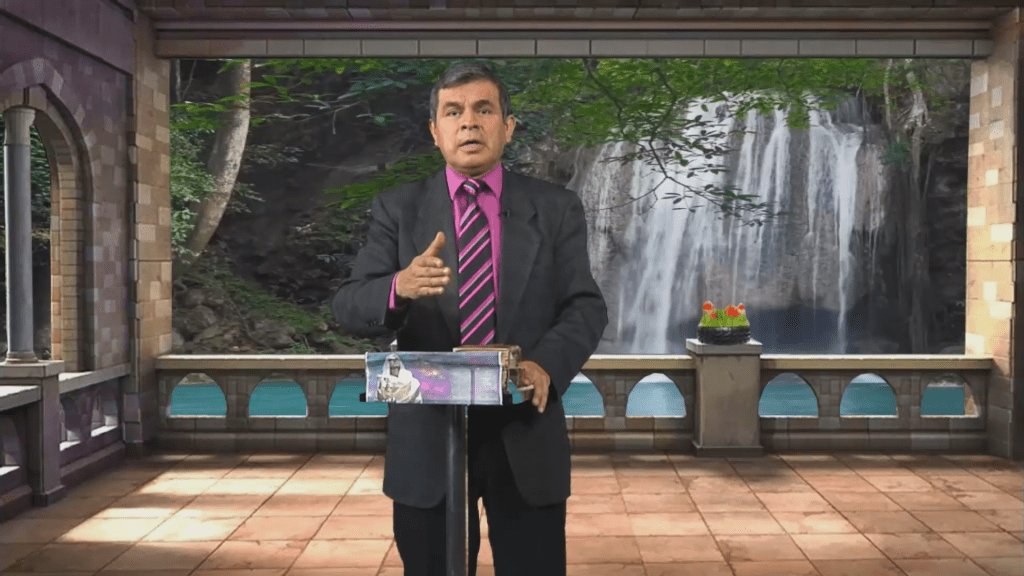 Un templo en el tiempo: Despedida de&nbsp;Sábado